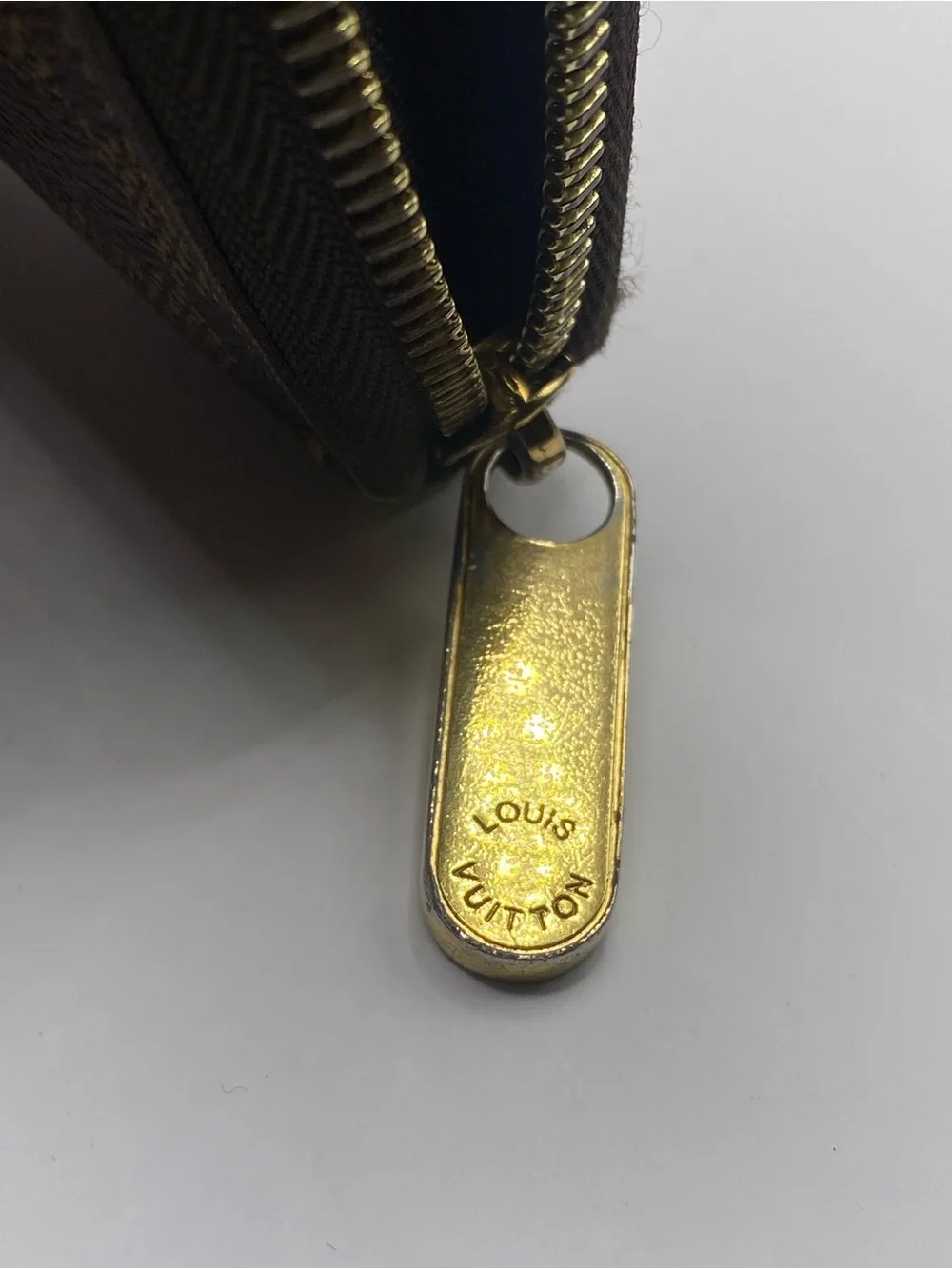 Authentic LOUIS VUITTON Damier Ebene Canvas Zippy Zip Around Long Wallet